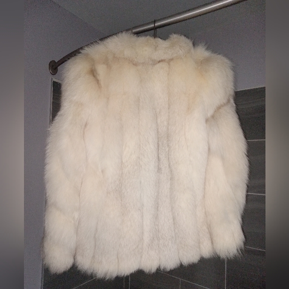 Authentic fox fur coat - Picture 2 of 6